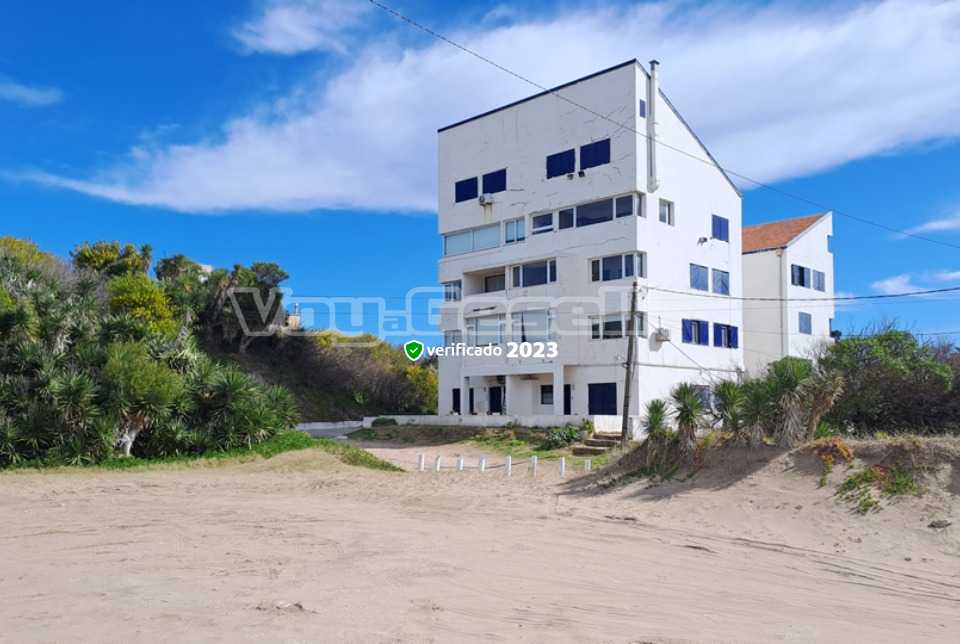 Alquilo Departamento Playa Norte en Villa Gesell zona Barrio Norte a 20 mts de la Playa 