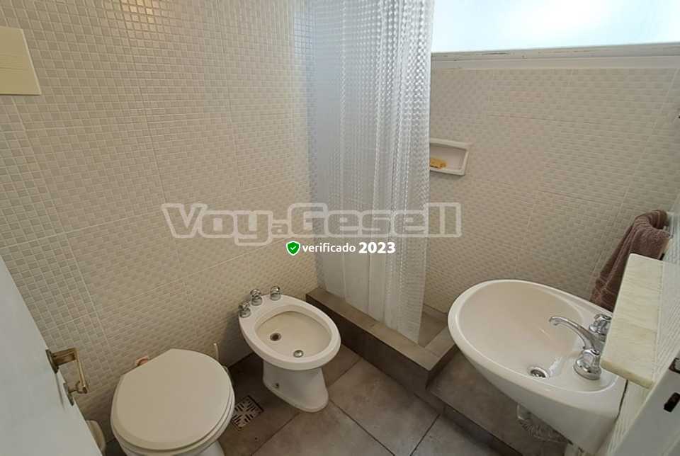 Alquilo Departamento Playa Norte en Villa Gesell zona Barrio Norte a 20 mts de la Playa