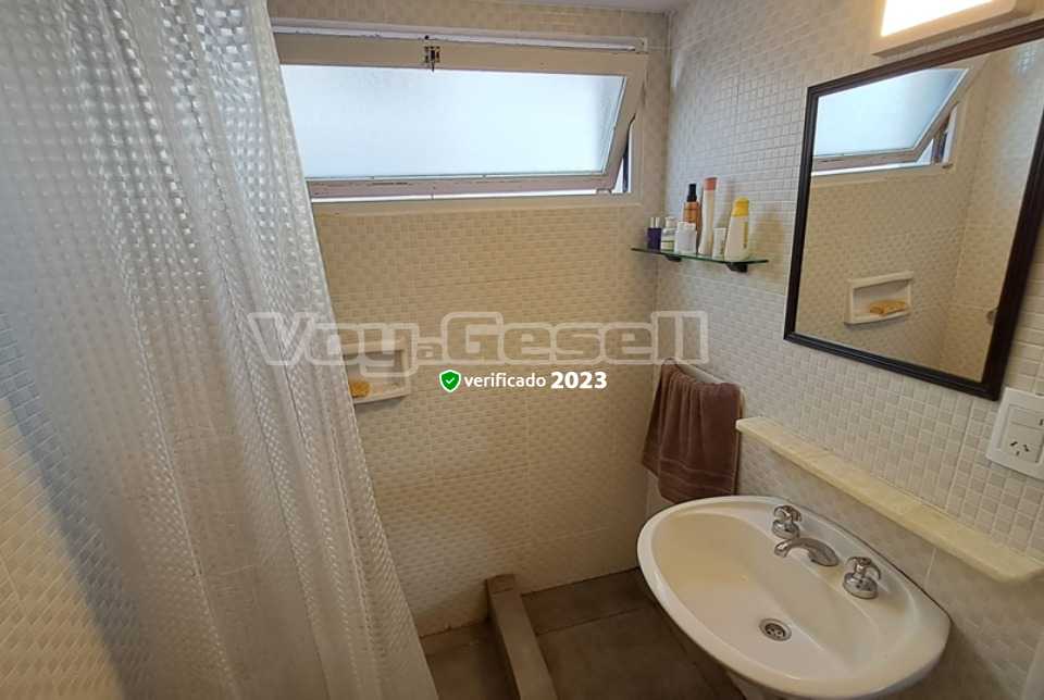 Alquilo Departamento Playa Norte en Villa Gesell zona Barrio Norte a 20 mts de la Playa