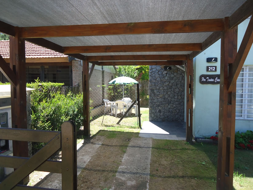 Alquilo Duplex Por tantas cosas en Villa Gesell zona Sur a 200 Mts de la Playa 