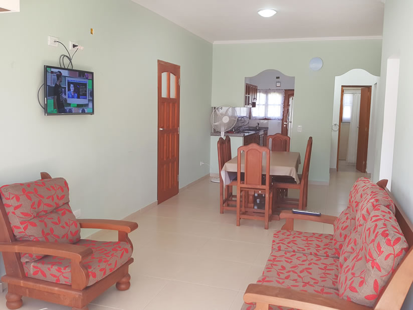 Alquilo Departamento Porfirio en Villa Gesell zona Centro a 1300 Mts de la Playa 