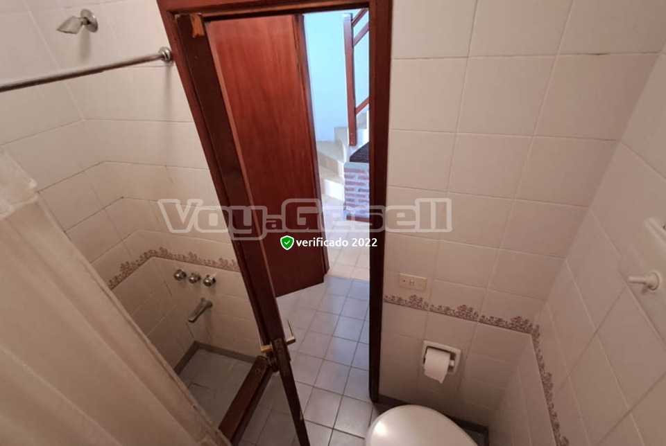 Alquilo Duplex Ricardo en Villa Gesell zona Centro 