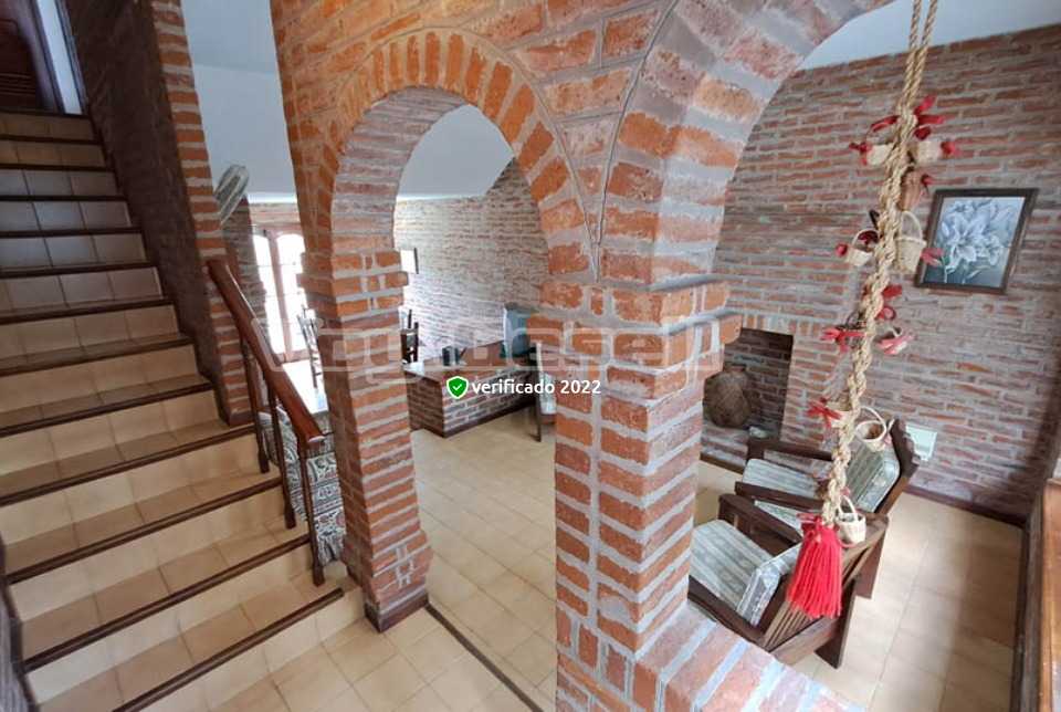 Alquilo Duplex Ricardo en Villa Gesell zona Centro  Hall de entrada 