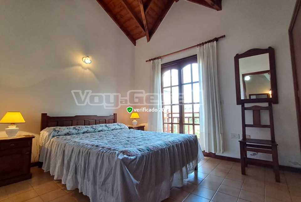 Alquilo Duplex Ricardo en Villa Gesell zona Centro 