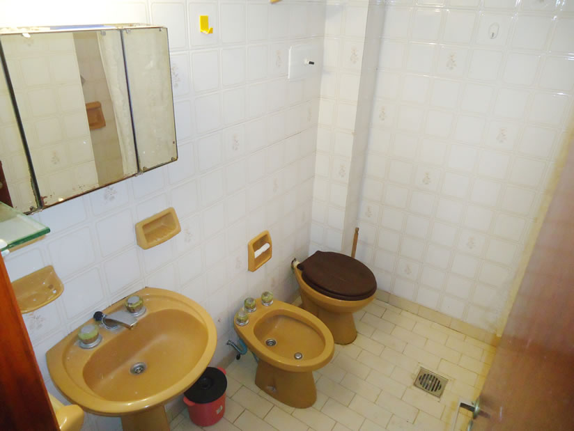 Alquilo Duplex Seis de Copas en Villa Gesell zona Centro a 150 Mts de la Playa 
