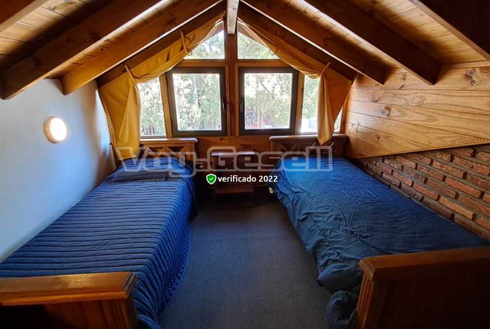 Alquilo Casa Sofican en Villa Gesell zona Barrio Norte a 1100 Mts de la Playa Dormitorio 1er Piso