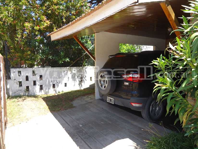 Alquilo Chalet Suvian en Villa Gesell zona Barrio Norte a 200 Mts de la Playa