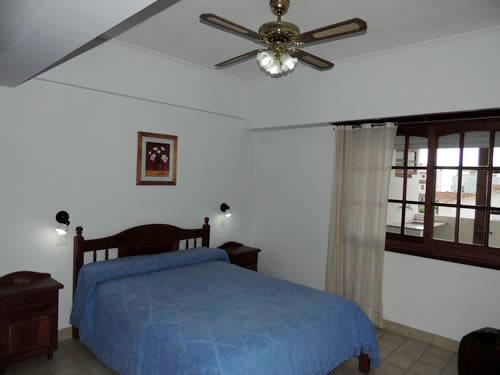 Alquilo Departamento Taormina en Villa Gesell zona Centro Comercial a 200 Mts de la Playa 