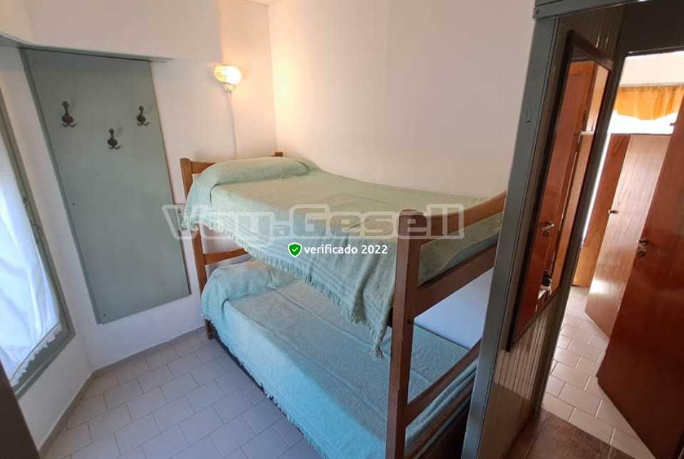 Alquilo Departamento Vistamar III en Villa Gesell zona Centro Comercial a 5 Mts de la Playa