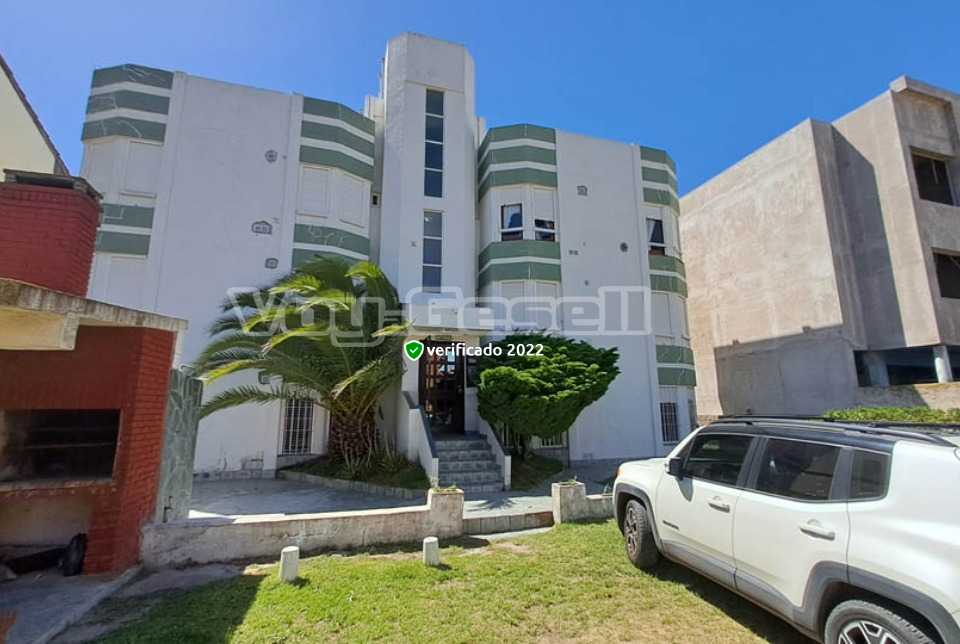 Alquilo Departamento Vistamar III en Villa Gesell zona Centro Comercial a 5 Mts de la Playa 