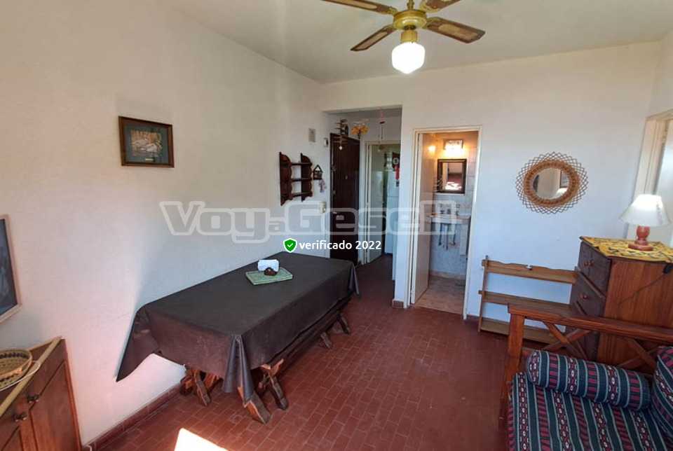 Alquilo Departamento Abagú III en Villa Gesell zona Centro a 15 Mts de la Playa 