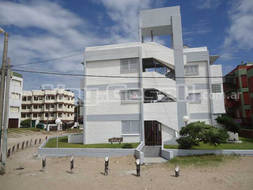 Alquilo Departamento Abagu I en Villa Gesell zona Centro a 10 Mts de la Playa 