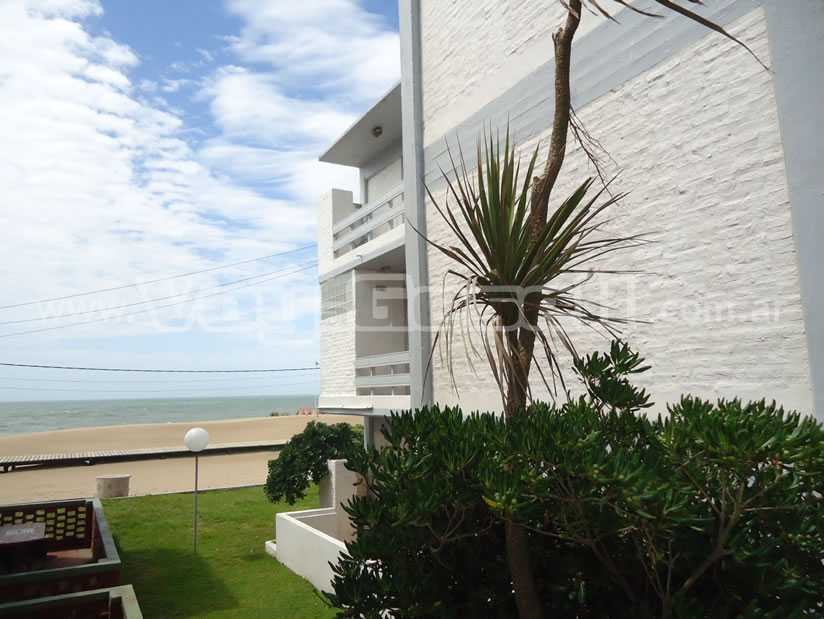 Alquilo Departamento Abagu I en Villa Gesell zona Centro a 10 Mts de la Playa 