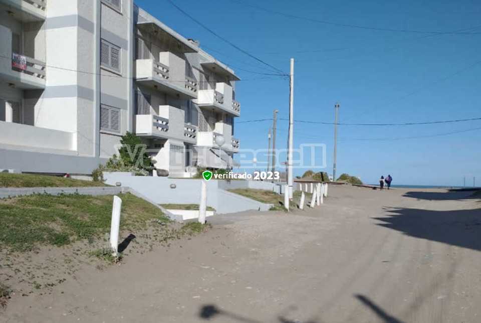 Alquilo Departamento Abagu III PB C en Villa Gesell zona Centro a 5 mts de la Playa