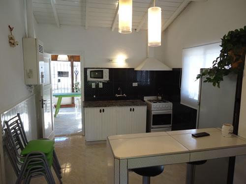 Alquilo Casa Ague II en Villa Gesell zona Centro a 700 Mts de la Playa 