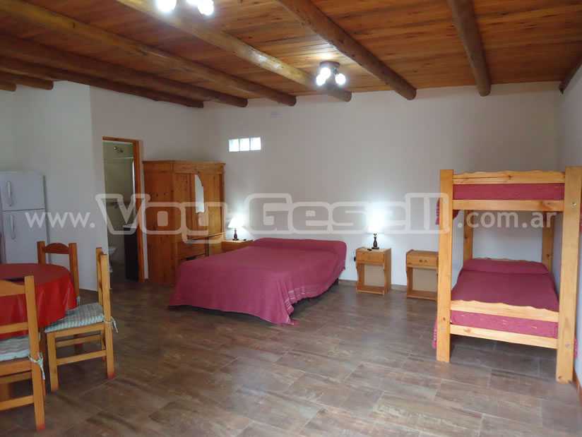 Alquilo Departamento Aiello en Villa Gesell zona Centro a 650 mts de la Playa 