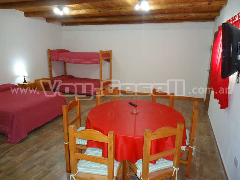 Alquilo Departamento Aiello en Villa Gesell zona Centro a 650 mts de la Playa 