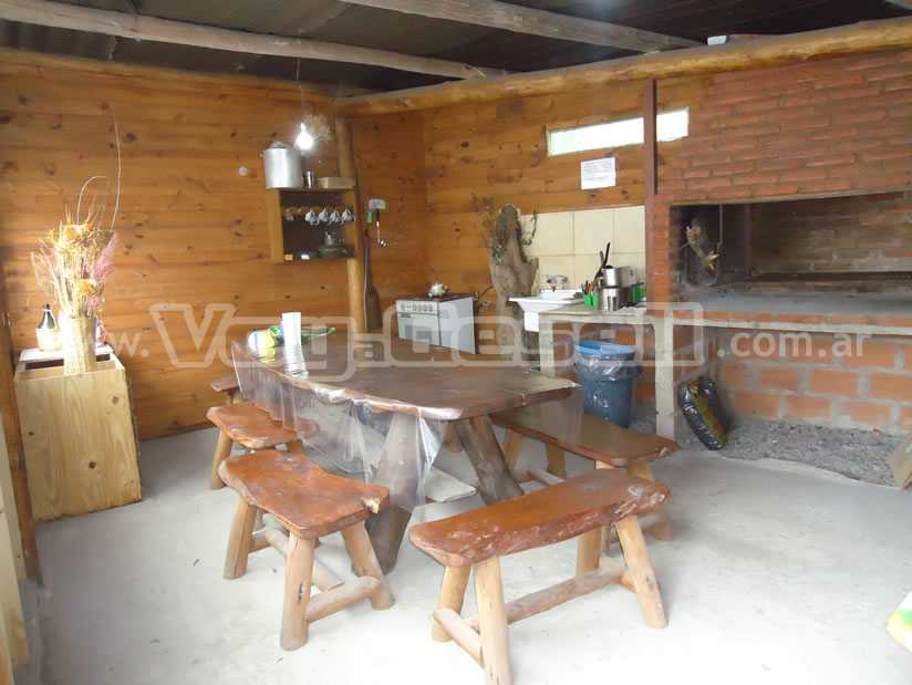 Alquilo Departamento Aiello en Villa Gesell zona Centro a 650 mts de la Playa