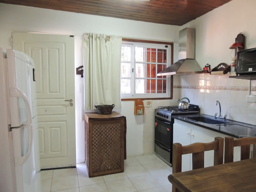 Alquilo Casa Aiken en Mar Azul zona  a 700 Mts de la Playa 