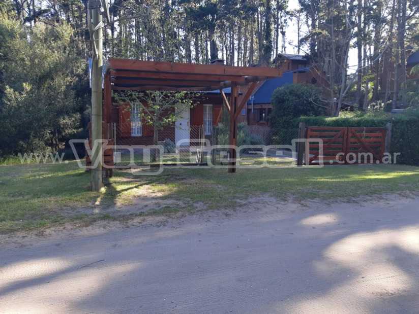 Alquilo Casa Aiken en Mar Azul zona  a 700 Mts de la Playa