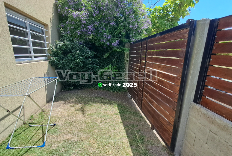 Alquilo Departamento Al Mar Siete en Villa Gesell zona Centro a 850 Mts de la Playa