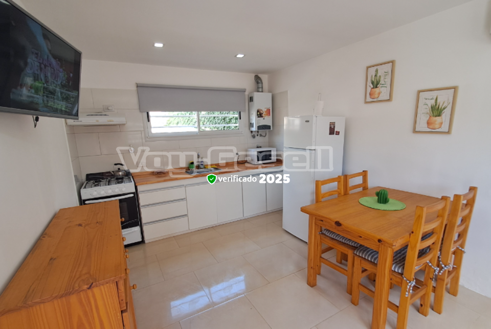 Alquilo Departamento Al Mar Siete en Villa Gesell zona Centro a 850 Mts de la Playa 