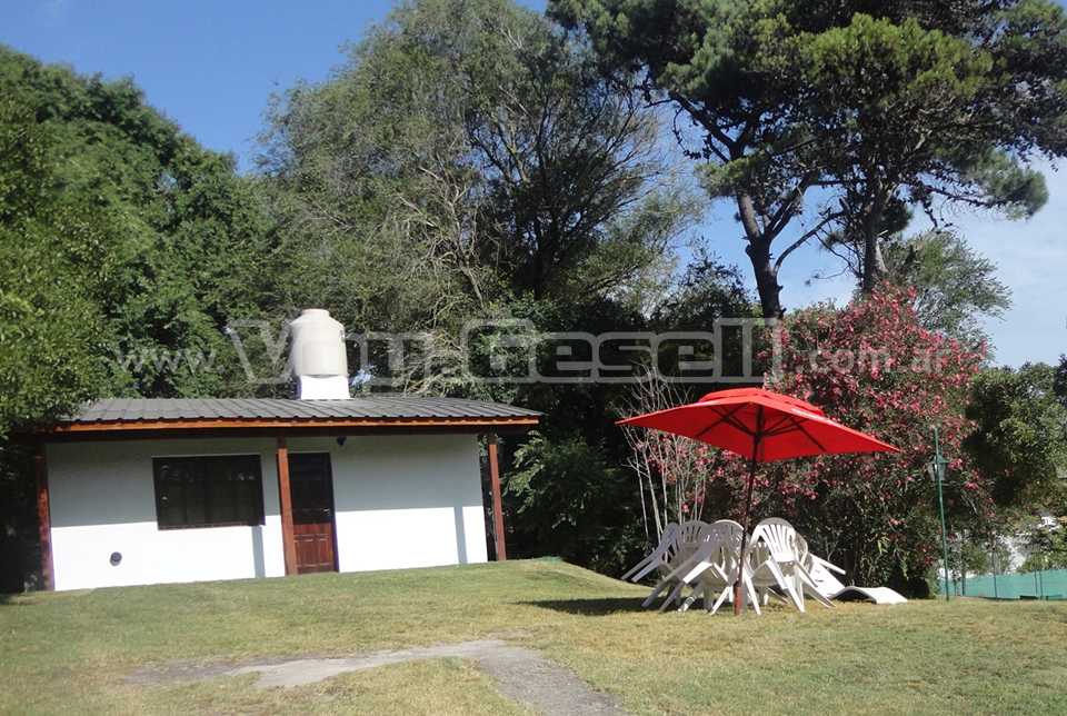 Casa: Albergue en Villa Gesell zona Centro Comercial