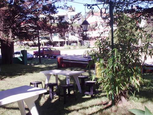 Alquilo Casa Albergue Sur en Villa Gesell zona Villa Gesell a 200 Mts de la Playa