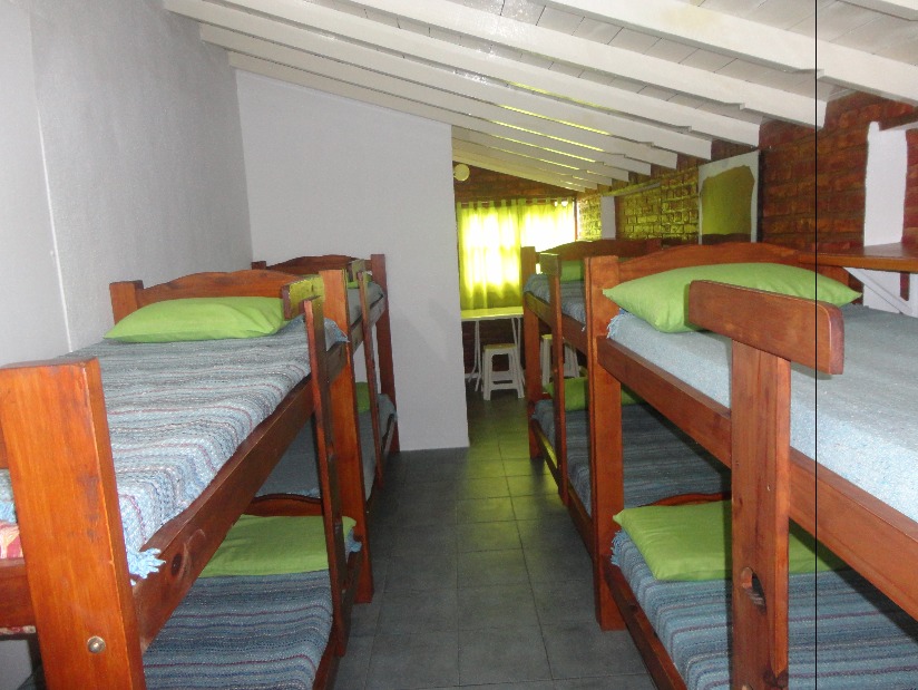 Alquilo Casa Albergue Sur en Villa Gesell zona Villa Gesell a 200 Mts de la Playa 