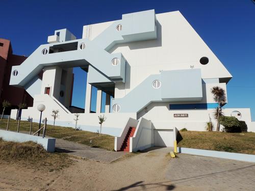 Alquilo Departamento Alfasud XII 2A en Villa Gesell zona Sur a 10 mts de la Playa