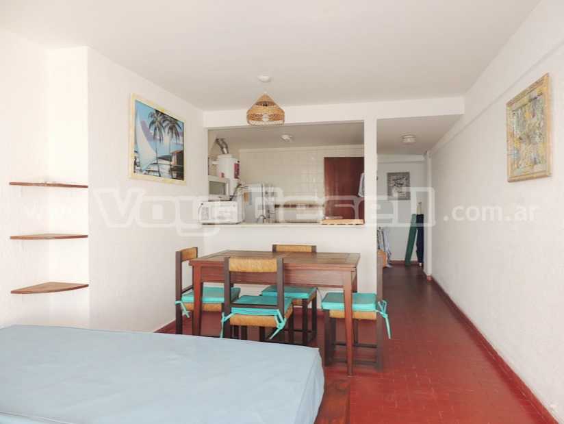 Alquilo Departamento Alfasud XII 2A en Villa Gesell zona Sur a 10 mts de la Playa