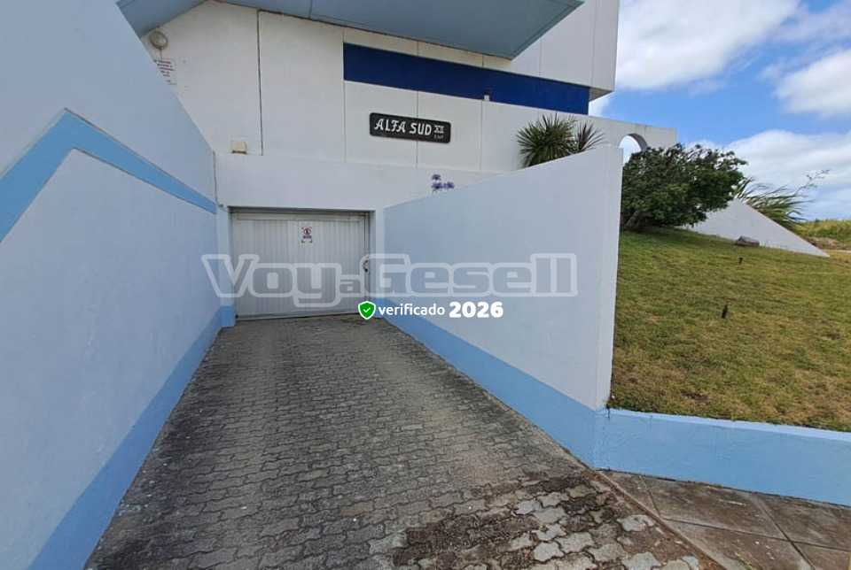 Alquilo Departamento Alfasud XII 4G en Villa Gesell zona Sur a 10 Mts de la Playa 