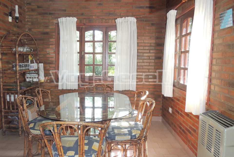 Alquilo Chalet Algo para recordar en Mar de las Pampas zona  a 300 Mts de la Playa 