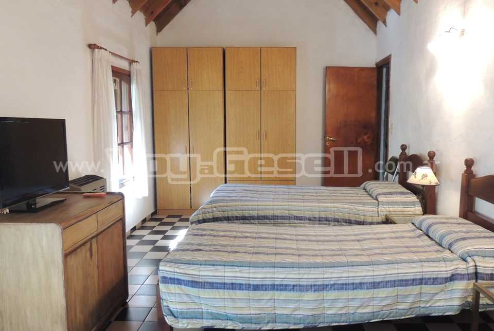 Alquilo Chalet Algo para recordar en Mar de las Pampas zona  a 300 Mts de la Playa