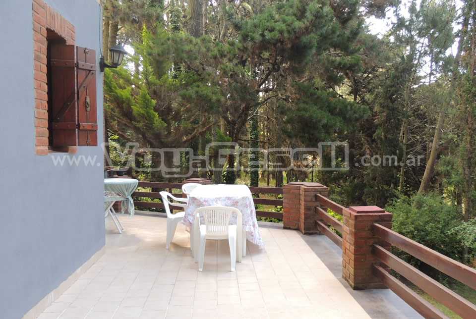 Alquilo Chalet Algo para recordar en Mar de las Pampas zona  a 300 Mts de la Playa