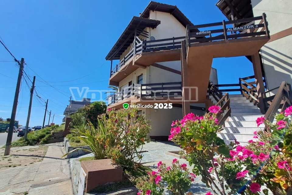 Almansor PB: Departamento en Villa Gesell zona Centro