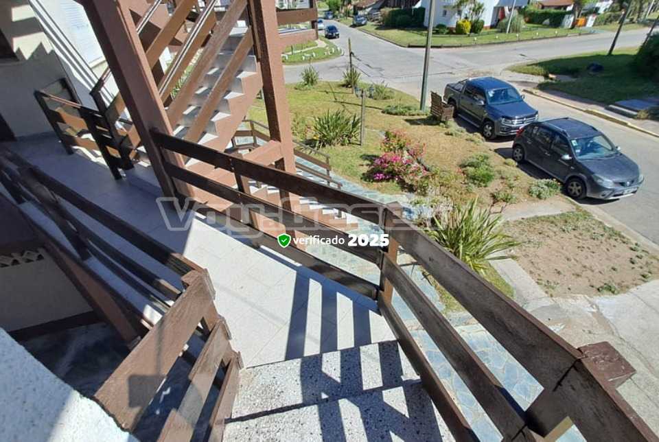 Alquilo Departamento Almanzor 1ro A en Villa Gesell zona Centro a 85 Mts de la Playa 