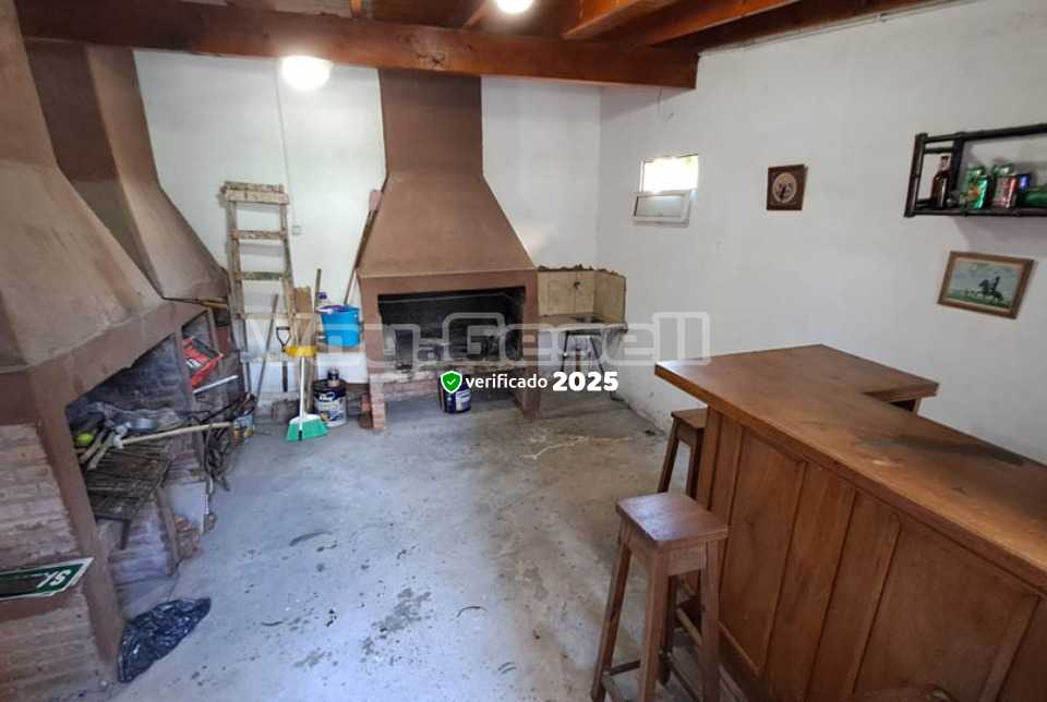 Alquilo Departamento Almanzor 1ro A en Villa Gesell zona Centro a 85 Mts de la Playa