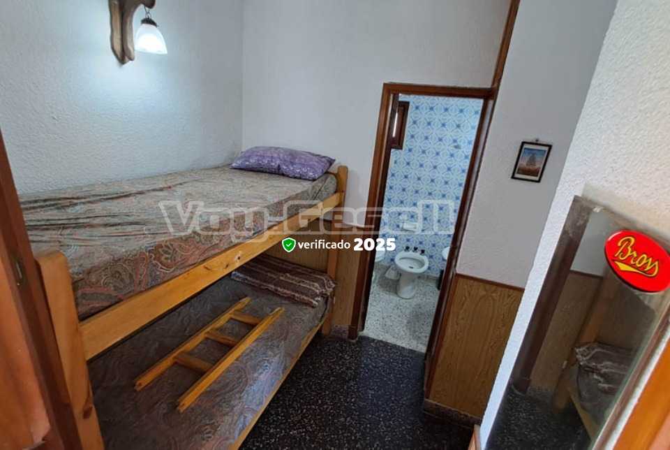 Alquilo Departamento Almanzor 1ro A en Villa Gesell zona Centro a 85 Mts de la Playa 