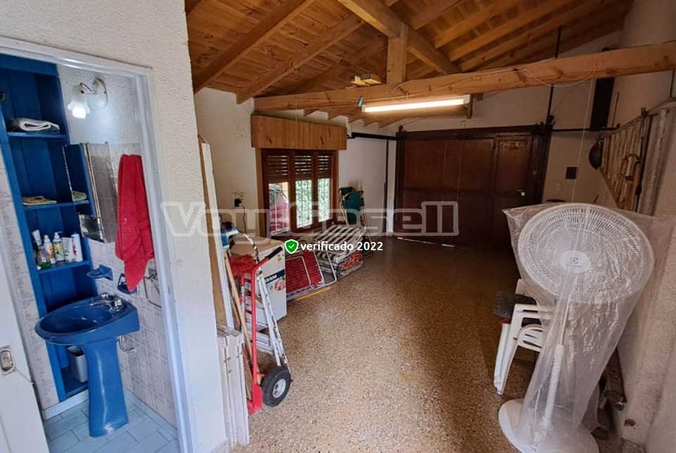 Alquilo Casa Alpino Blanco en Villa Gesell zona Centro a 500 Mts de la Playa