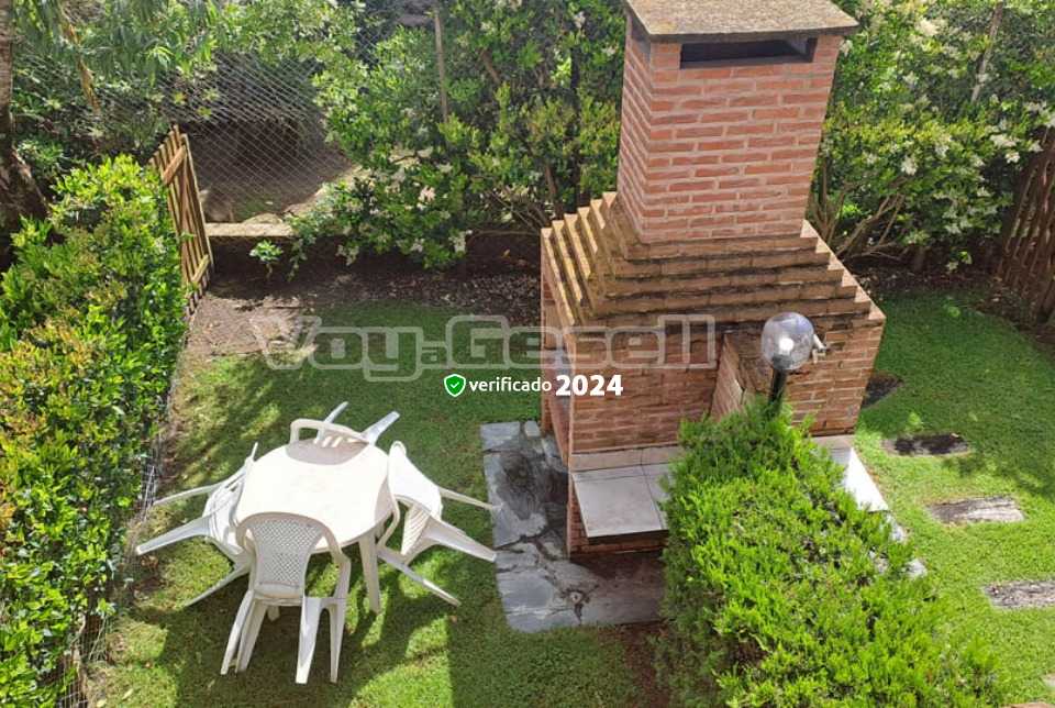 Alquilo Duplex Altos del Mar triplex en Villa Gesell zona Barrio Norte a 120 Mts de la Playa