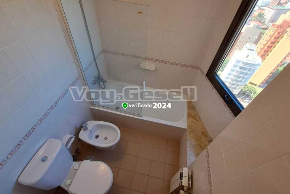 Alquilo Departamento Altos del Pinar 19B en Villa Gesell zona Barrio Norte a 200 Mts de la Playa