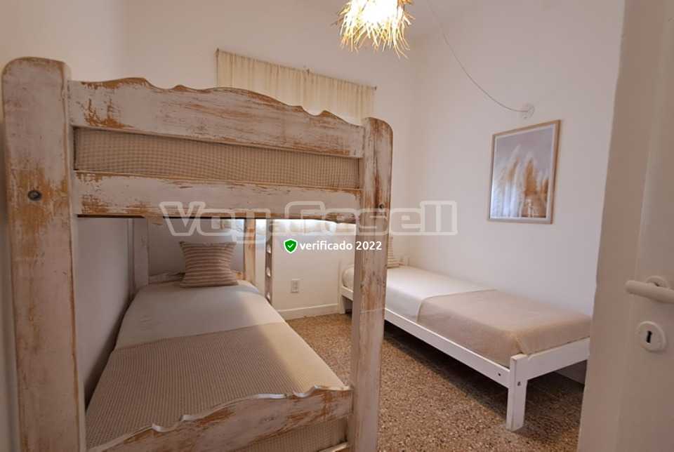 Alquilo Departamento Vientos de Mar en Villa Gesell zona Centro Comercial a 20 Mts de la Playa