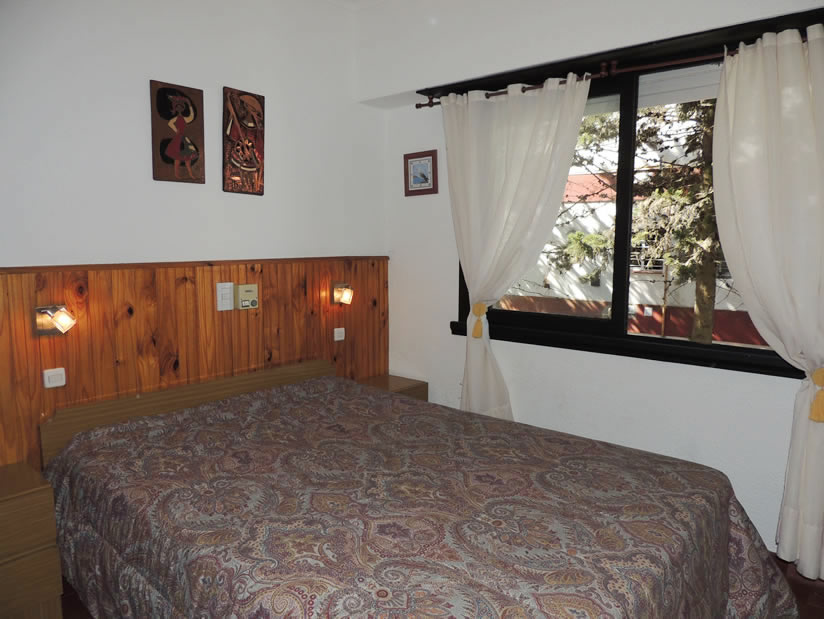 Alquilo Departamento America VI depto 13 en Villa Gesell zona Sur a 200 Mts de la Playa