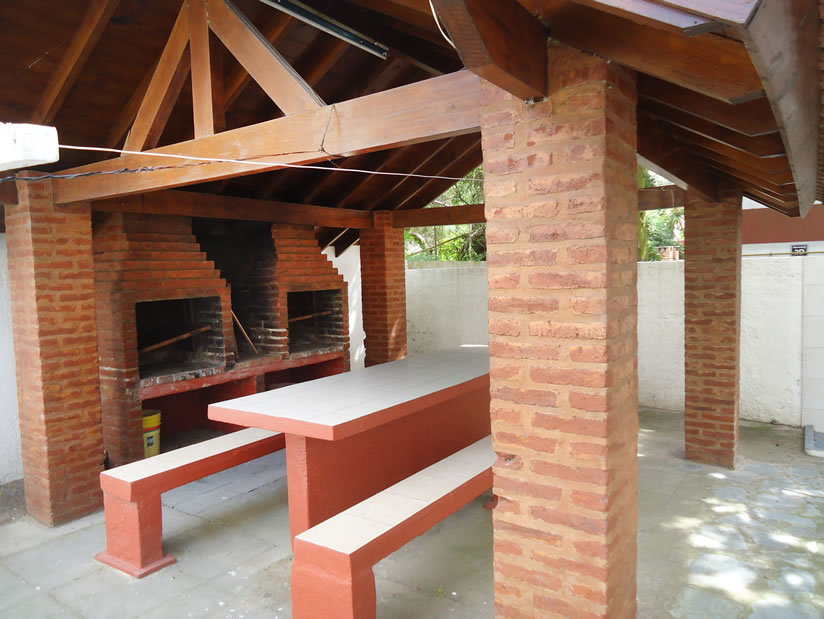 Alquilo Departamento America VI depto 13 en Villa Gesell zona Sur a 200 Mts de la Playa