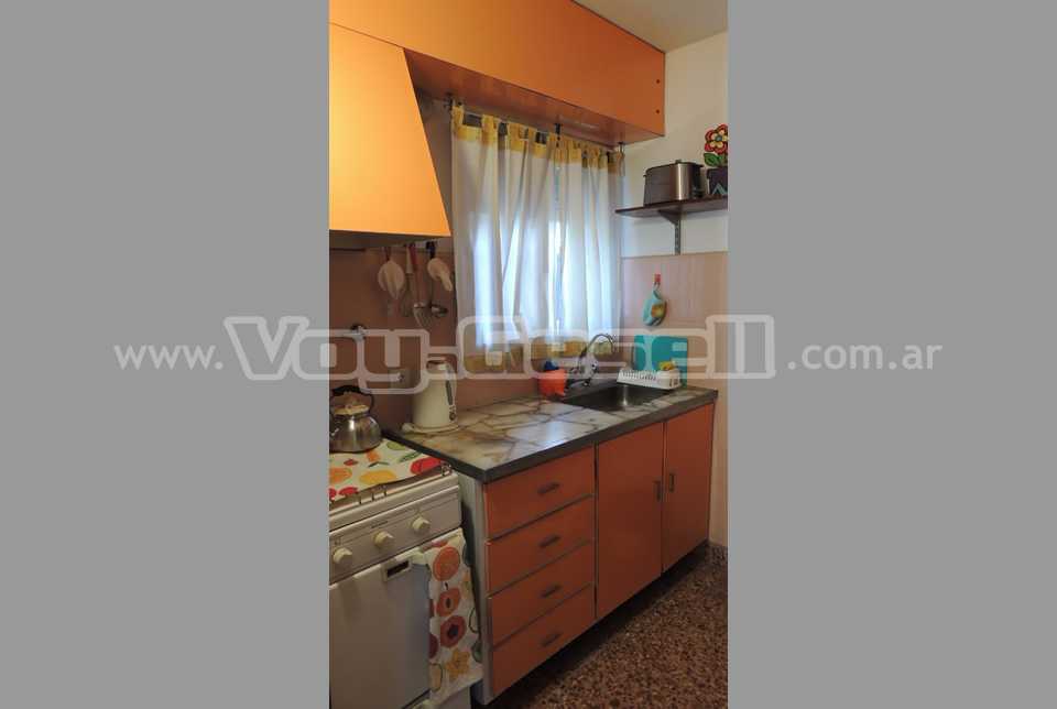 Alquilo Casa Anali en Villa Gesell zona Barrio Norte a 1400 mts de la Playa 