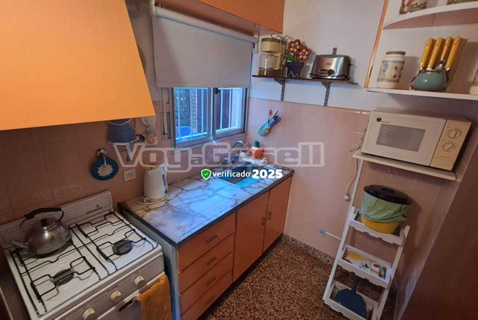 Alquilo Casa Anali en Villa Gesell zona Barrio Norte a 1400 mts de la Playa 