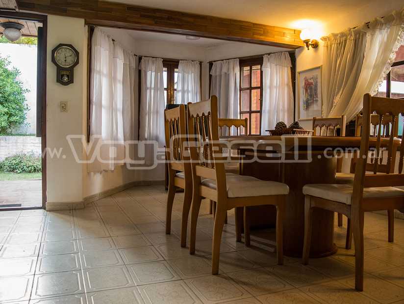 Alquilo Casa Angelica :: Nuevos Dueños en Villa Gesell zona Barrio Norte a 130 mts de la Playa 