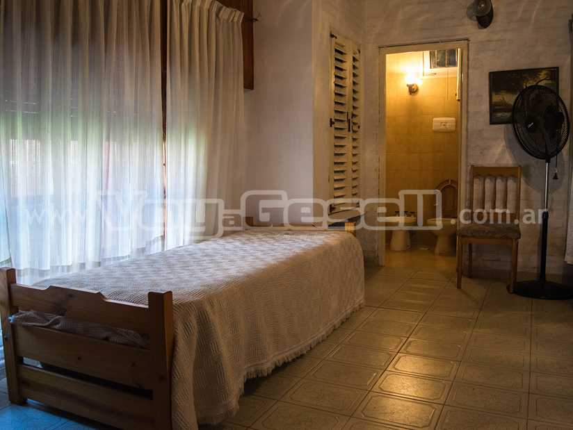 Alquilo Casa Angelica :: Nuevos Dueños en Villa Gesell zona Barrio Norte a 130 mts de la Playa