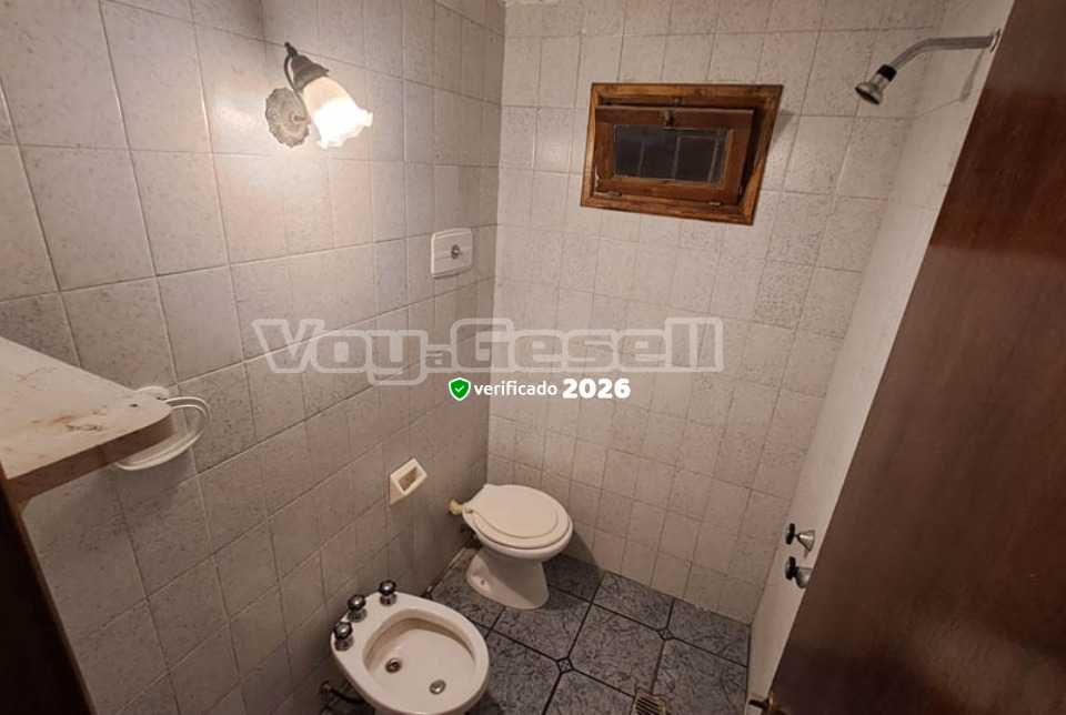 Alquilo Casa Angelica :: Nuevos Dueños en Villa Gesell zona Barrio Norte a 130 mts de la Playa